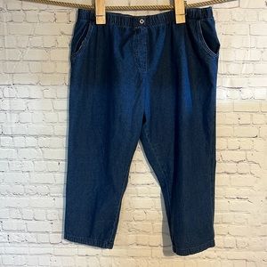 3X Petite pull up jeans. Full elastic waistband. Exc condition. Two side…